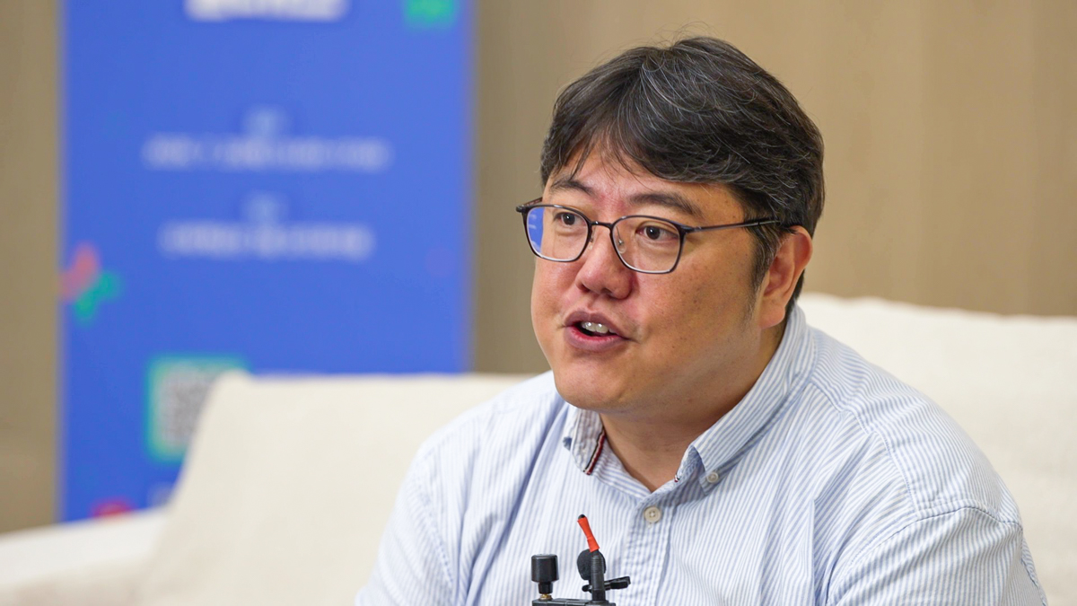 저스트굿 인터뷰 이미지_보정.jpg